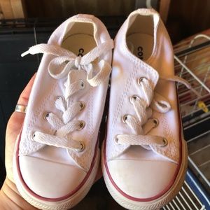 Converse toddler size 8